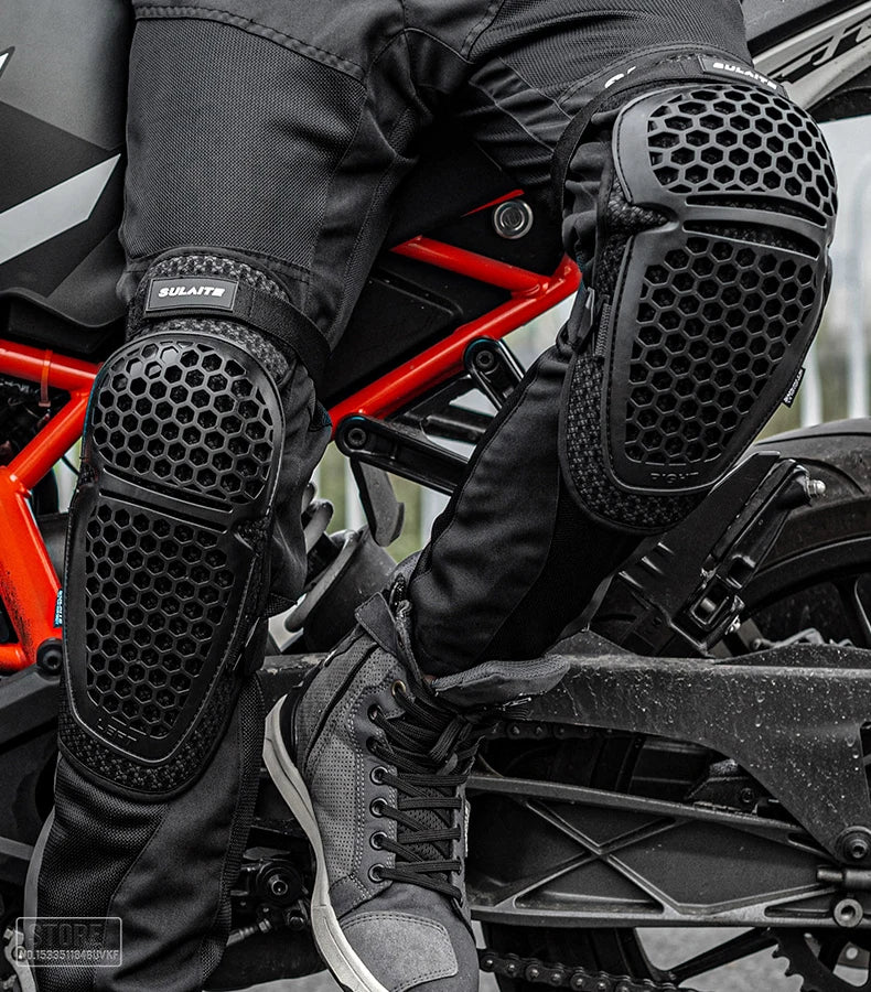 Motorcycle Knee Pads – Impact Protection for Motocross & Riding
