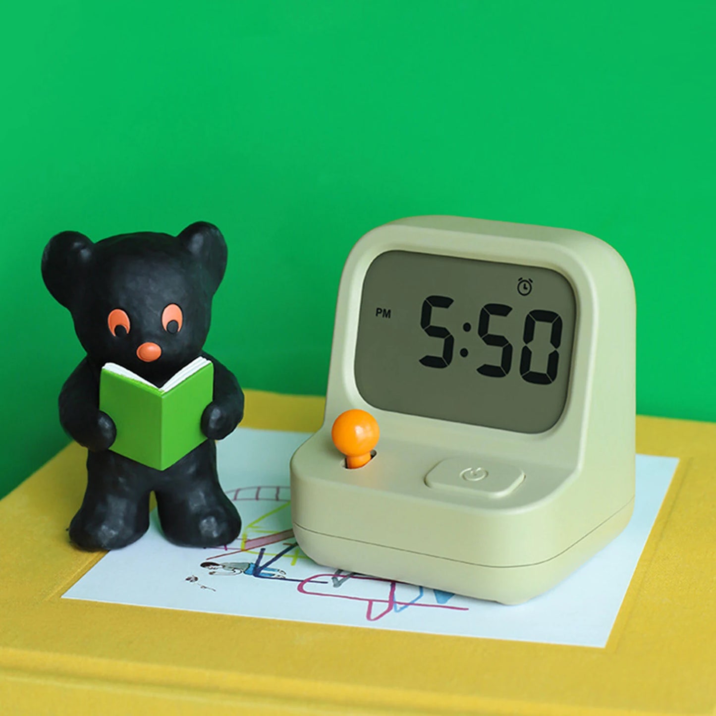 Alarm Clocks Snooze Digital Clock Novelty Silent Table Clock Cartoon Shaped Alarm Clocks Silent Non Ticking for Kids Desk Clock